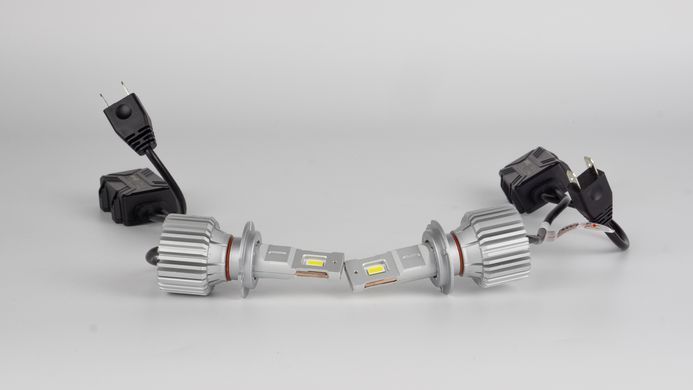 Купити потужні лампи від українського виробника DriveX PA-09 H7 42W(2*21W) 9-32V 6K LED к-т.